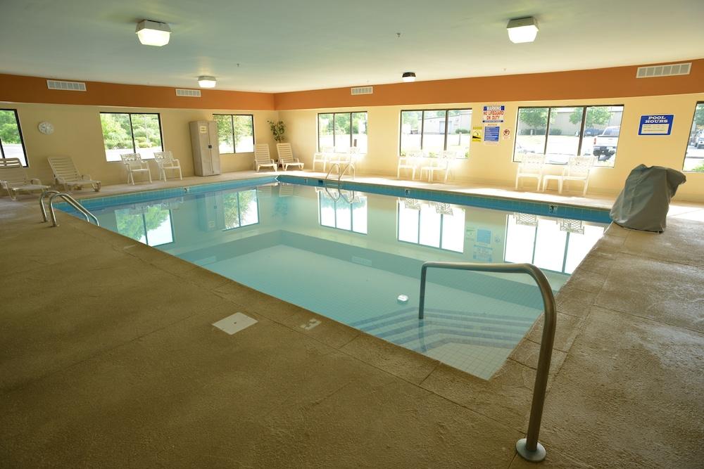 Comfort Suites Prestonsburg West מראה חיצוני תמונה