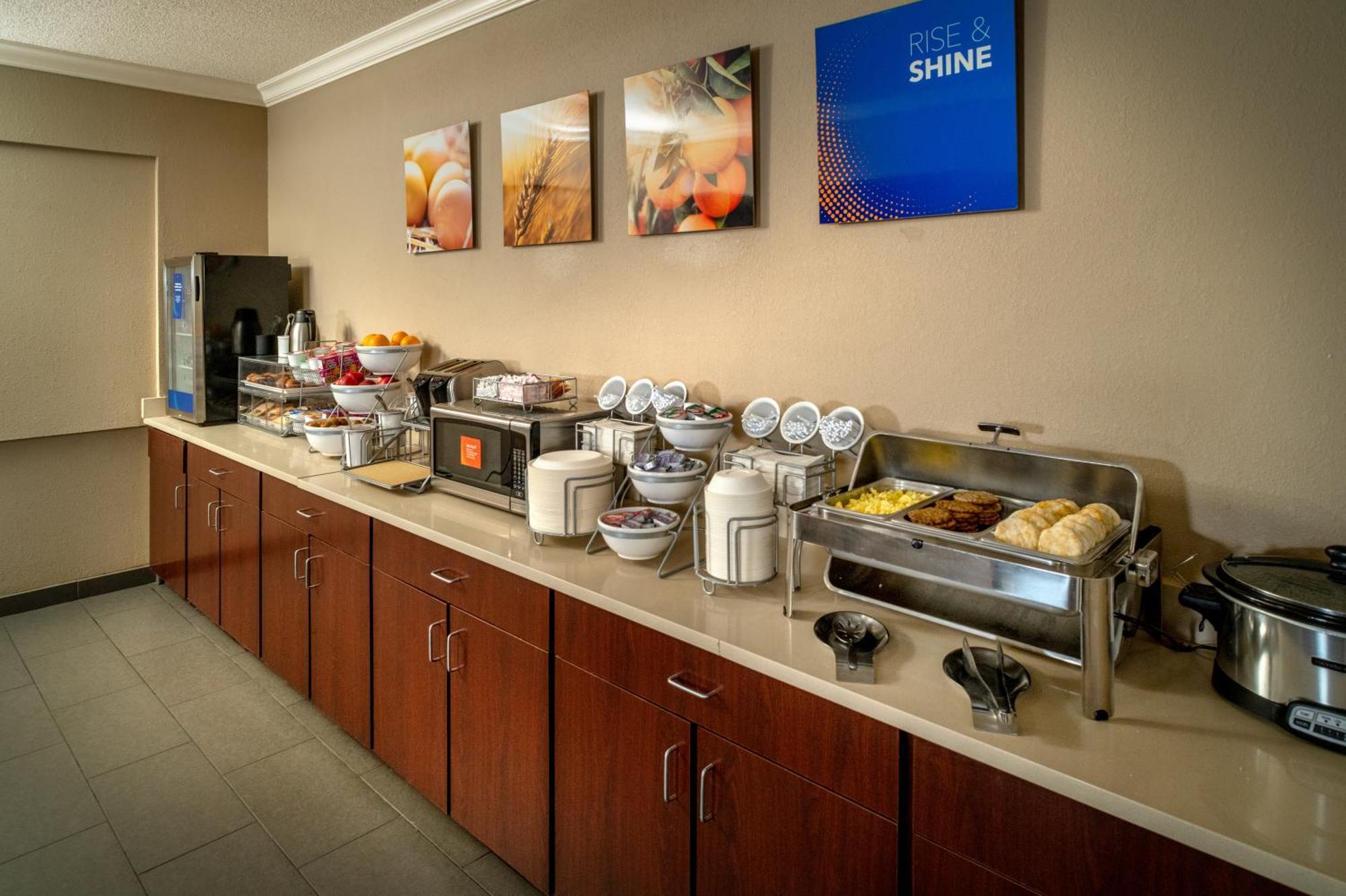 Comfort Suites Prestonsburg West מראה חיצוני תמונה