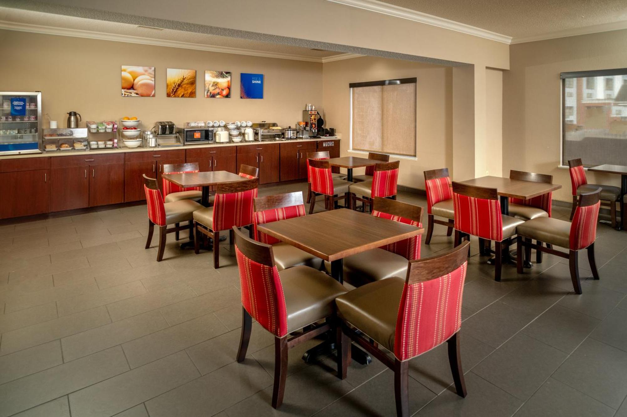 Comfort Suites Prestonsburg West מראה חיצוני תמונה