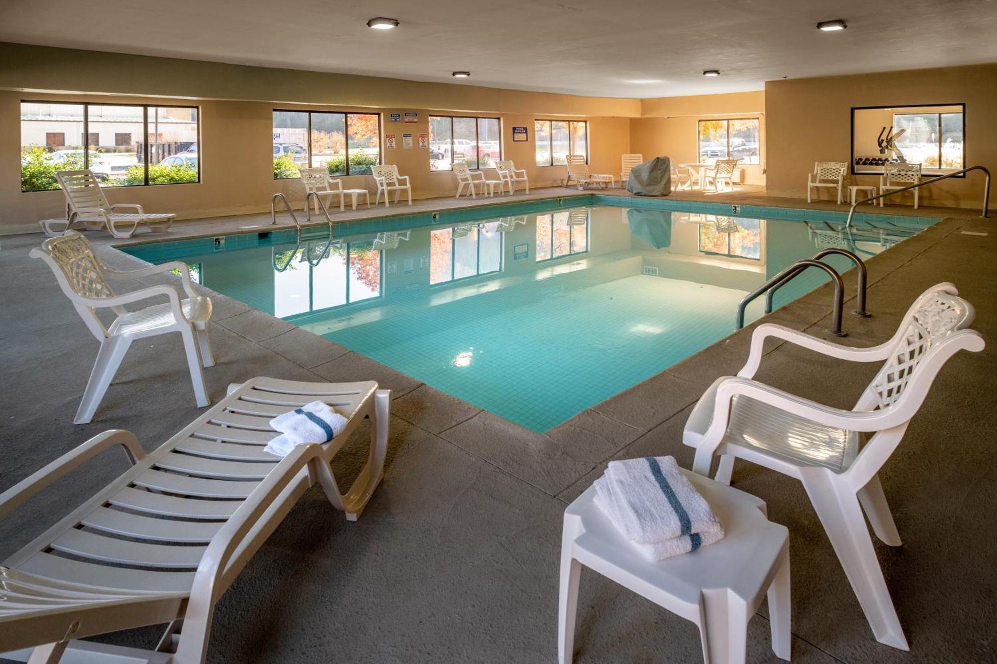 Comfort Suites Prestonsburg West מראה חיצוני תמונה